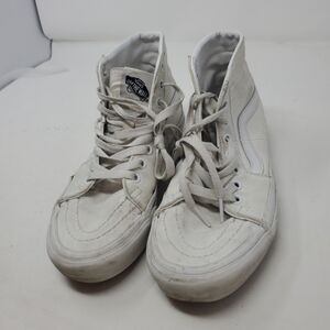 Vans Off The Wall High Top Skater Shoe womens 7